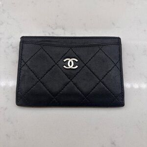 CHANEL Black Quilted Card Holder with Silver Logo